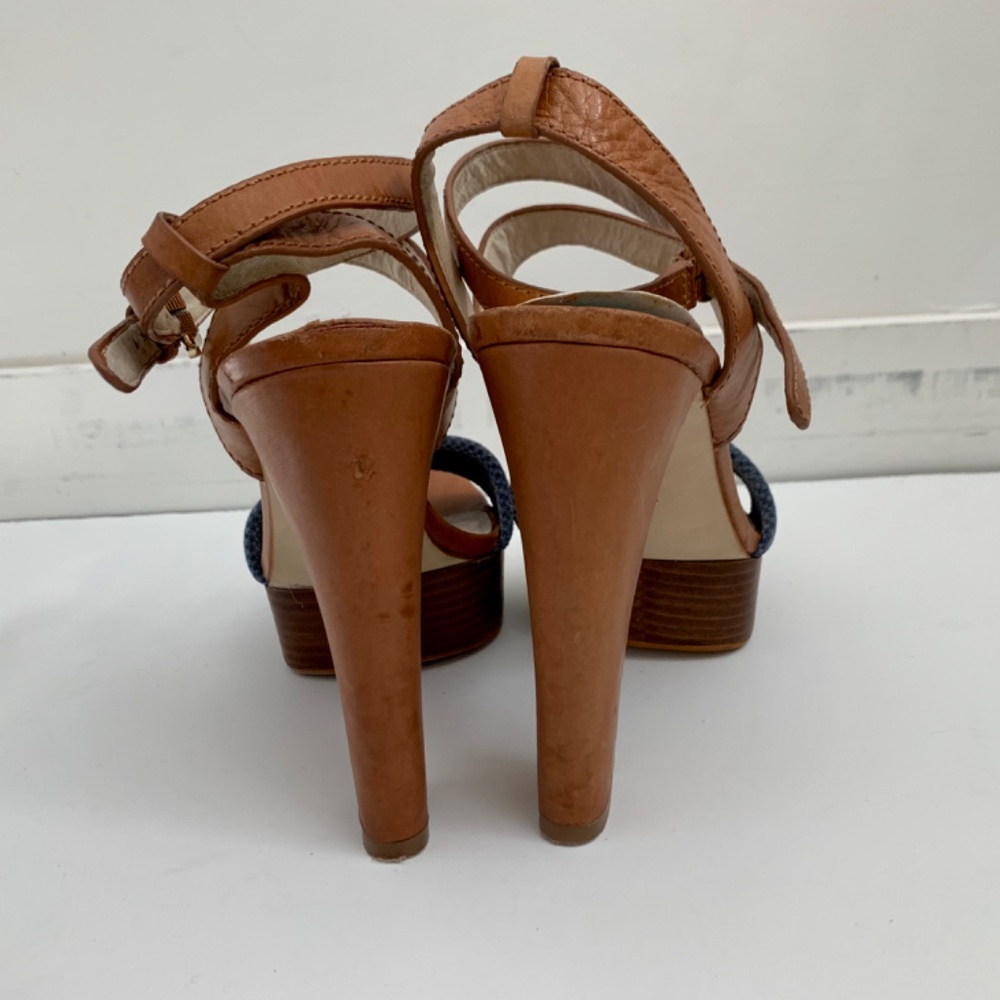Michael Kors Summer Heels *Buckle Missing - Picture 3 of 16